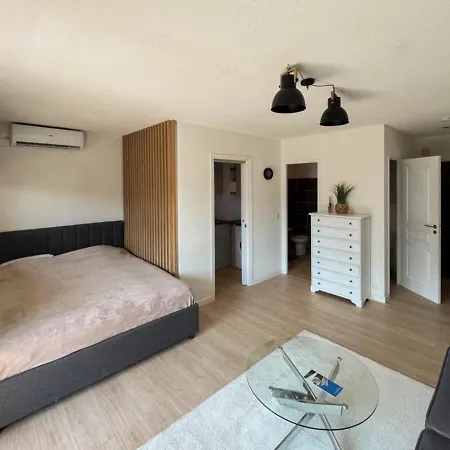 Cozy In - Ac-self Check-in *